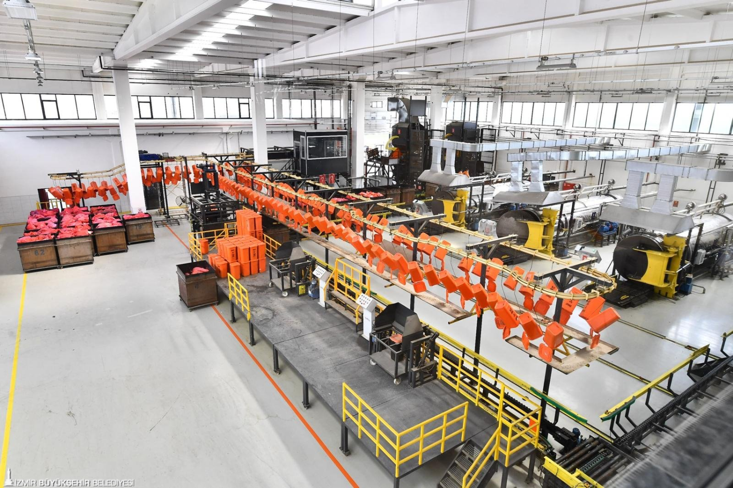 İzmir’in tıbbi atık tesisi halk sağlığı için faaliyette